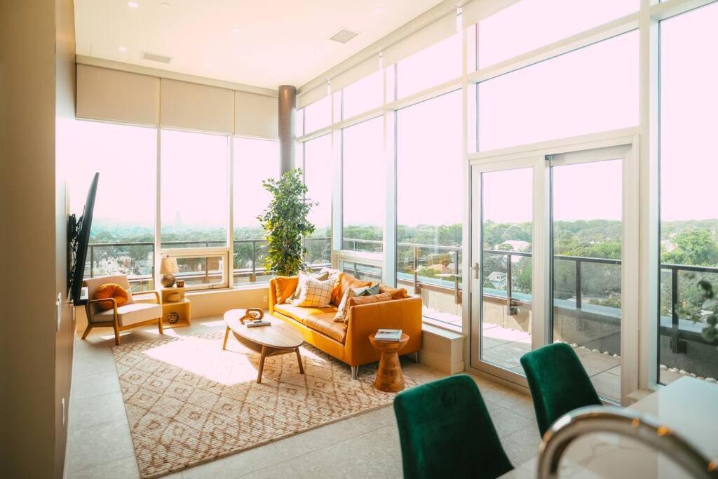 New Luxury 2Br Penthouse Apt In Central Halifax Bagian luar foto